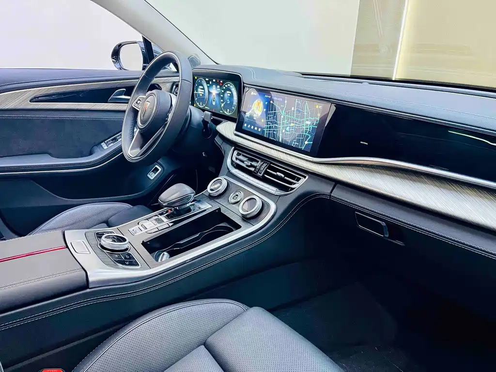 Hongqi H9 2022 2.0T Zhilianqi Chang Edition купить на сайте DeffCars
