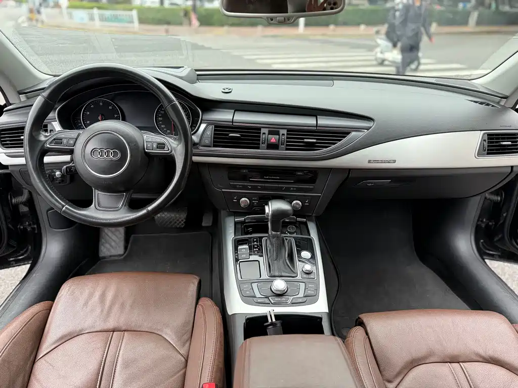 Audi A7 2012 3.0TFSI quattro comfort model купить на сайте DeffCars