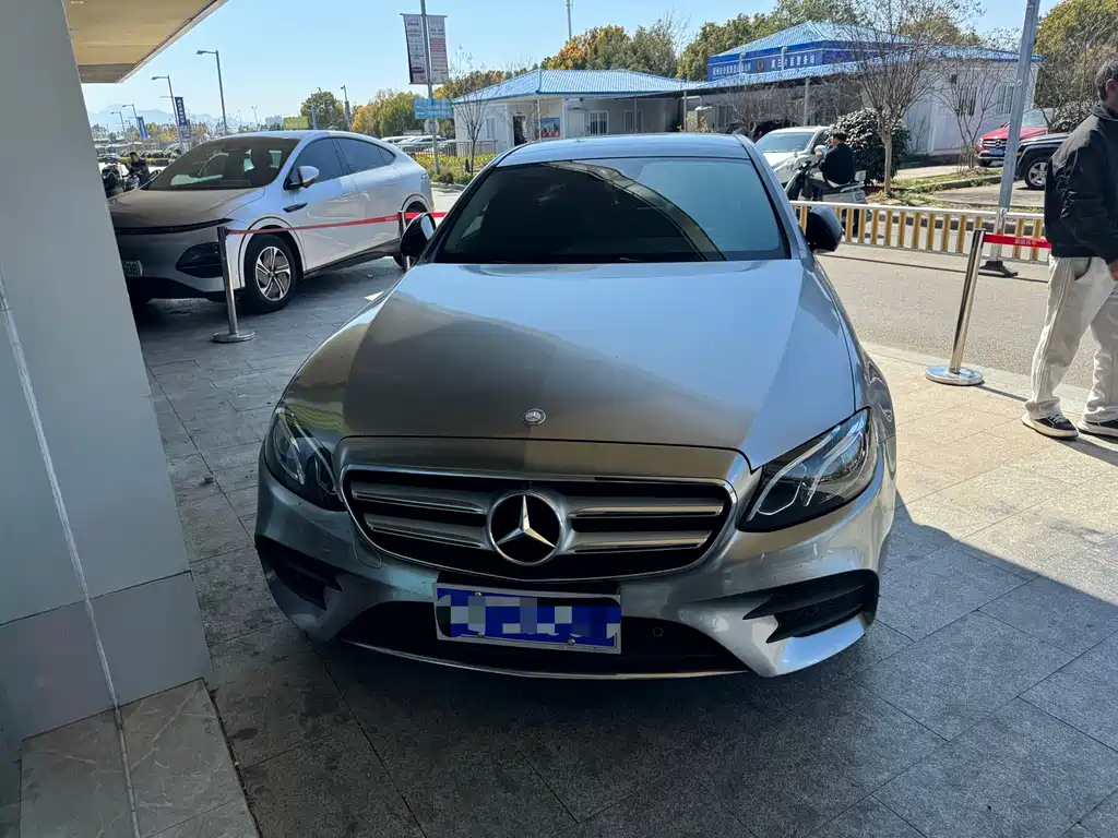 Mercedes-Benz E-Class 2016 E 300 L Sports Luxury купить на сайте DeffCars