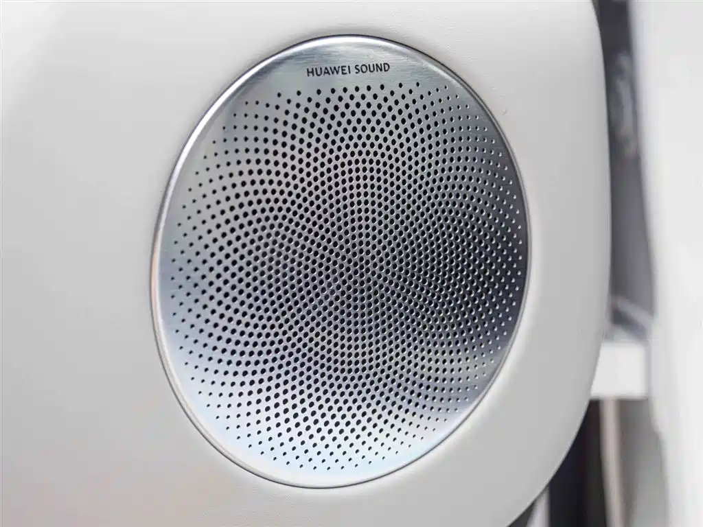Zhijie S7 2024 Pro купить на сайте DeffCars