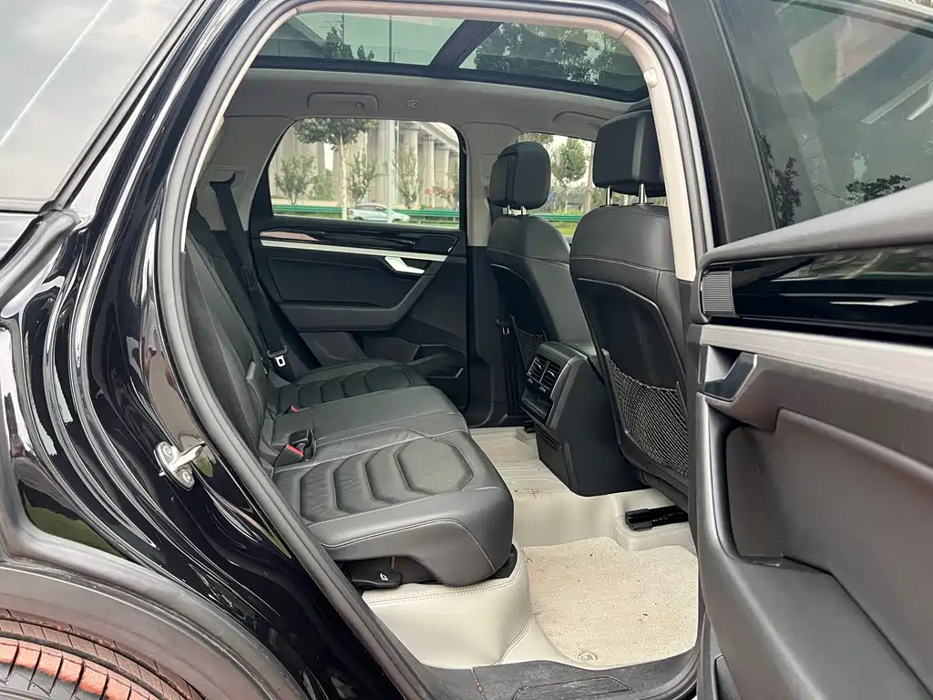 Touareg 2019 2.0TSI Navigation Edition Country VI купить на сайте DeffCars