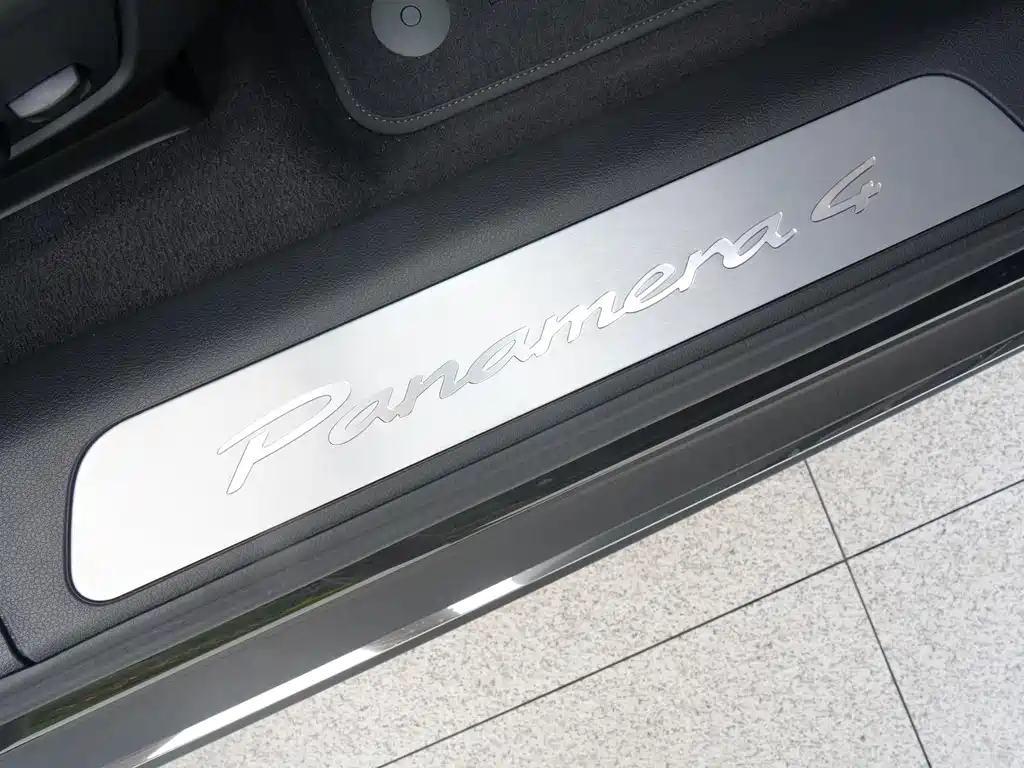 Panamera 2024 Panamera 4 Executive Extended Edition 2.9T купить на сайте DeffCars