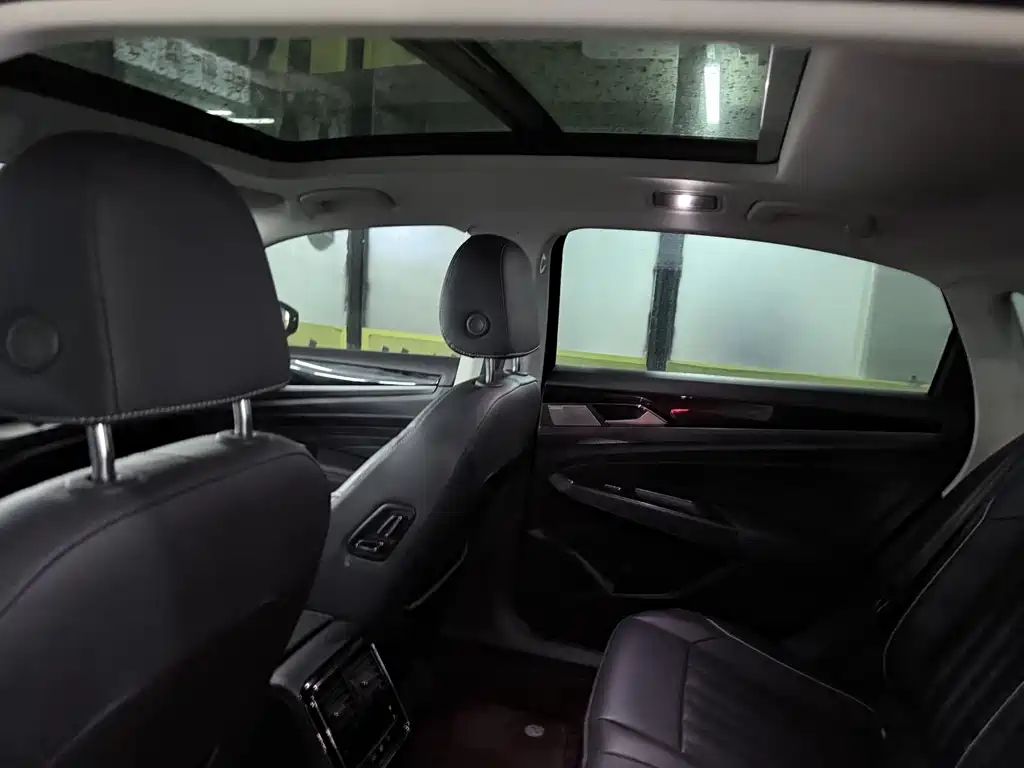 Passat 2023 330TSI Elite Edition купить на сайте DeffCars