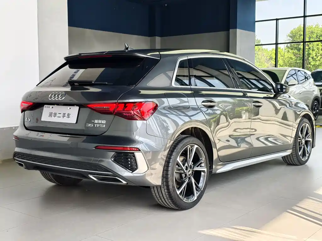 Audi A3 2023 facelift Sportback 35 TFSI stylish and sporty купить на сайте DeffCars