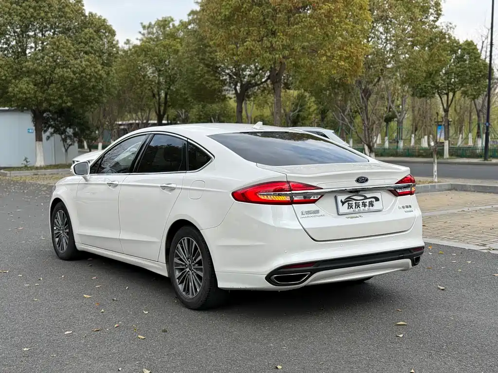 Mondeo 2017 EcoBoost 200 Luxury купить на сайте DeffCars