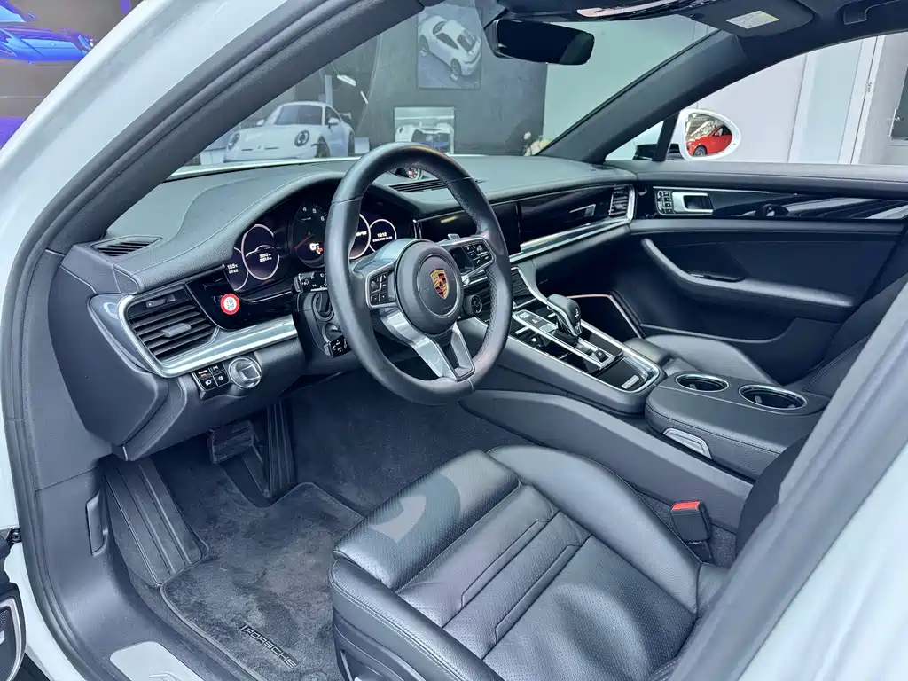 Panamera 2017 Panamera 3.0T купить на сайте DeffCars
