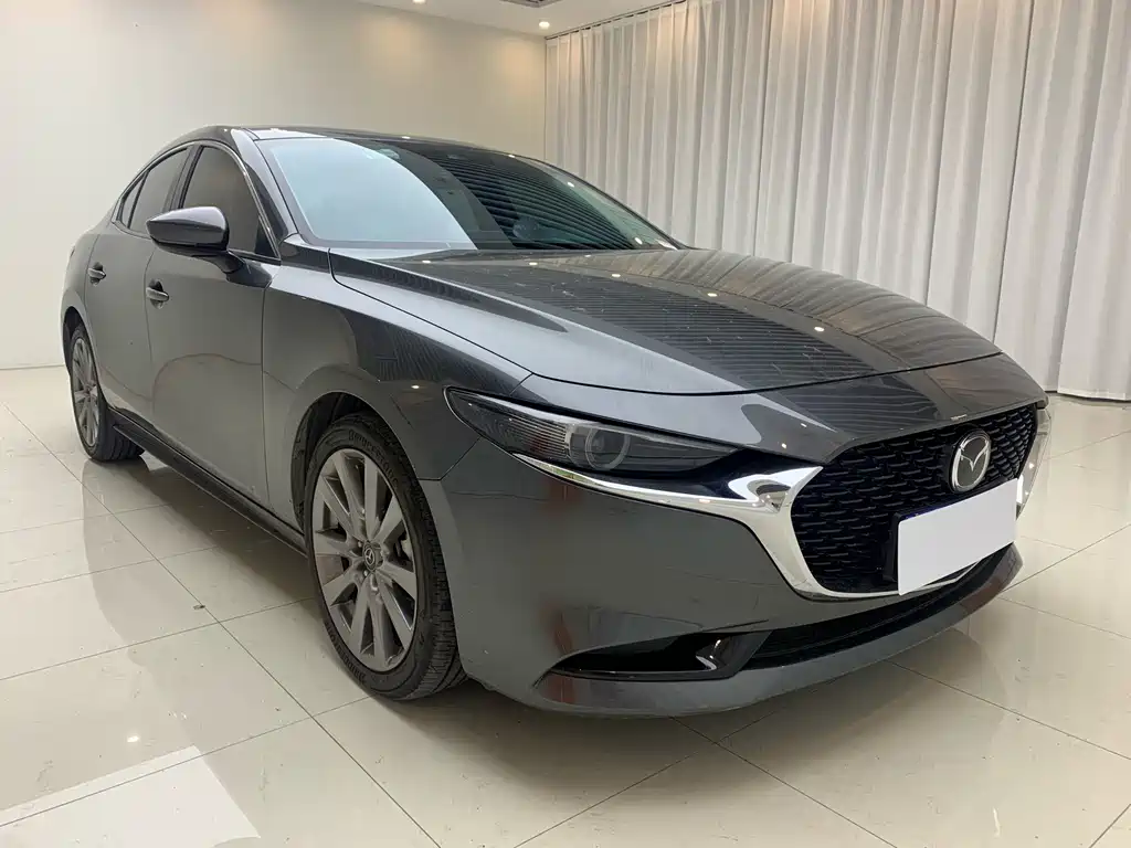 Mazda Axela 2021 2.0L Automatic Quality Edition купить на сайте DeffCars