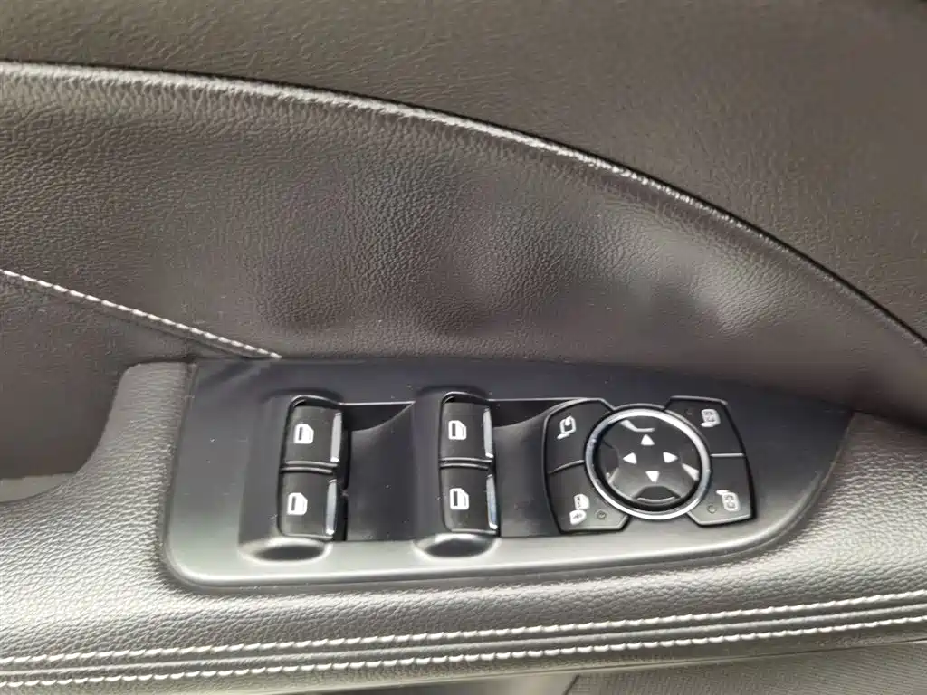 Taurus 2017 EcoBoost 245 Luxury купить на сайте DeffCars