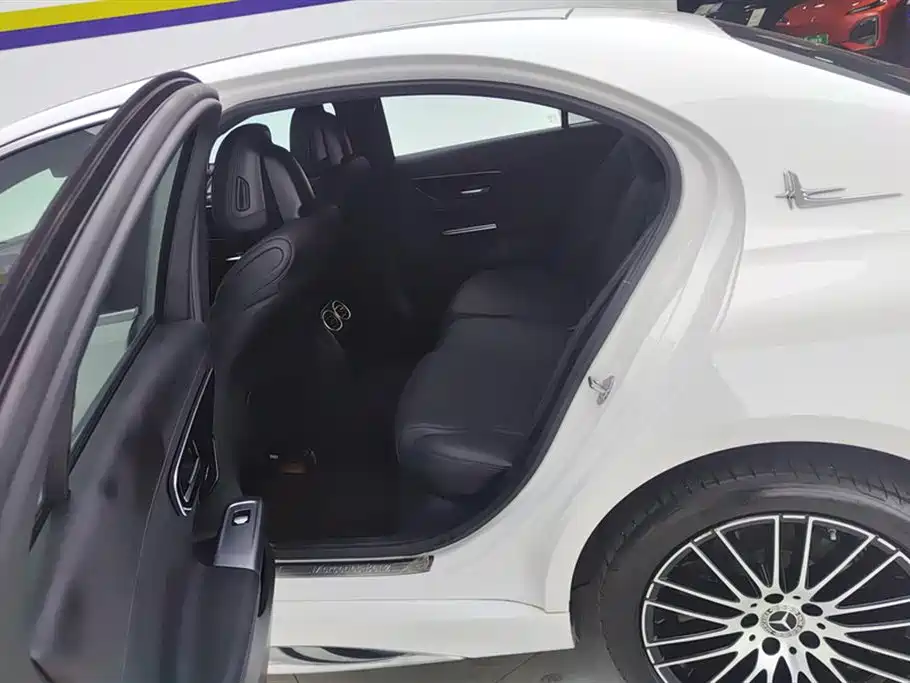 Mercedes-Benz C-Class 2023 facelift C 200 L sports version купить на сайте DeffCars