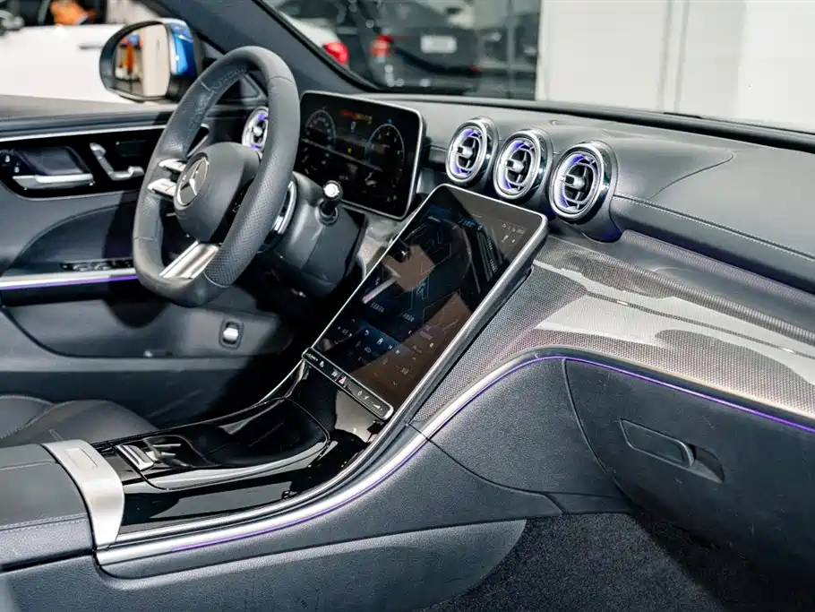 Mercedes-Benz C-Class 2023 facelift C 260 L sports version купить на сайте DeffCars