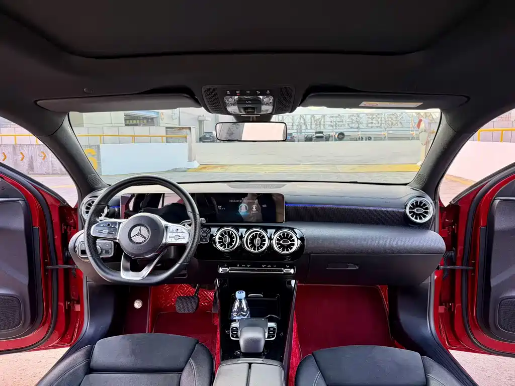 Mercedes-Benz A-Class 2019 A 200 L Sports Sedan купить на сайте DeffCars