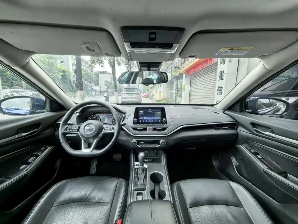 Teana 2019 2.0L XL Upper Smart Travel Edition купить на сайте DeffCars