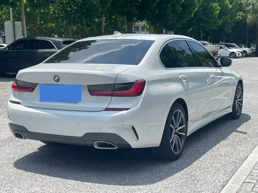 BMW 3 Series 2021 325Li M Sports Package купить на сайте DeffCars