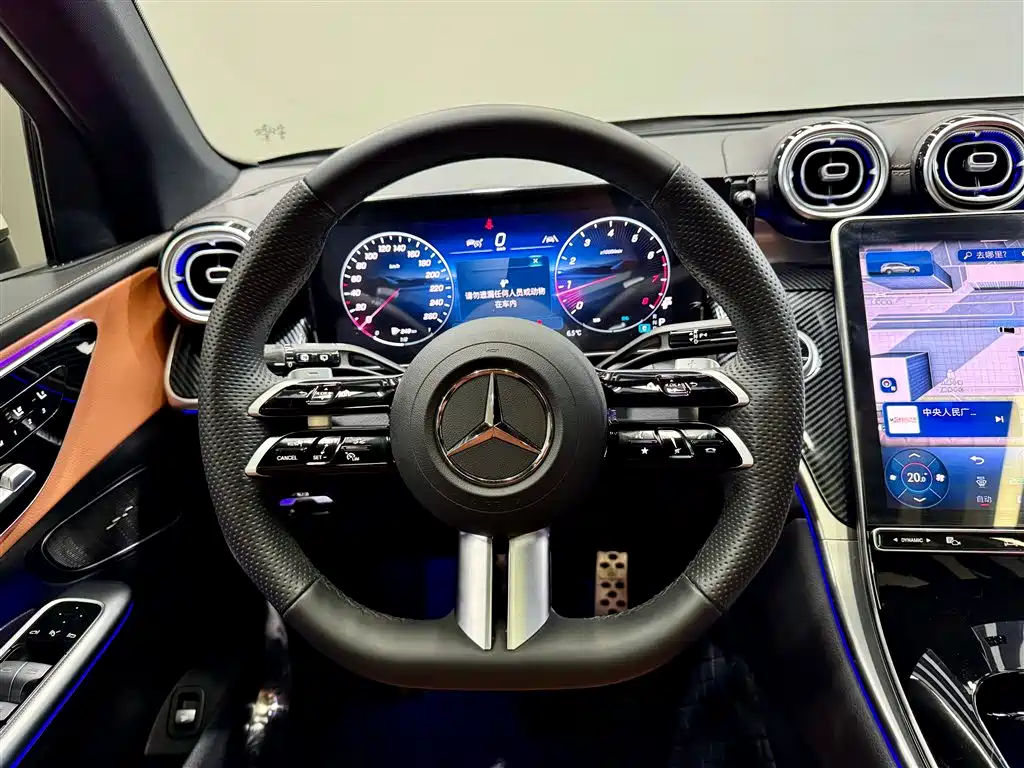 Mercedes-Benz GLC 2025 GLC 260 L 4MATIC luxury model купить на сайте DeffCars