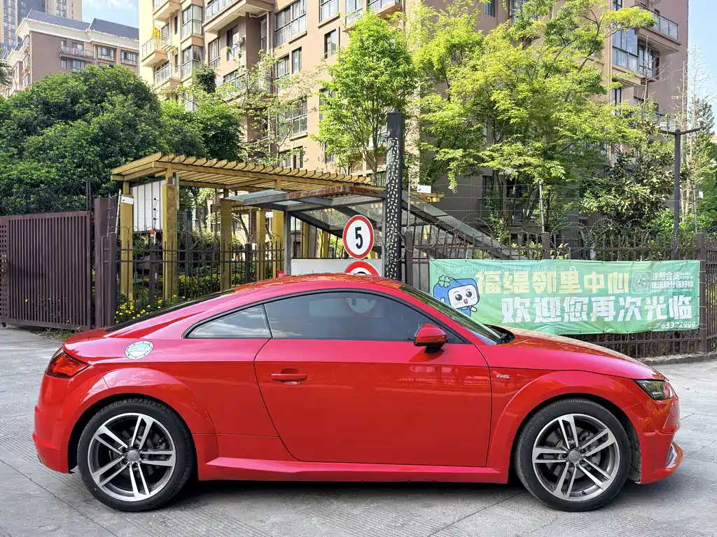 Audi TT 2015 TT Coupe 45 TFSI купить на сайте DeffCars
