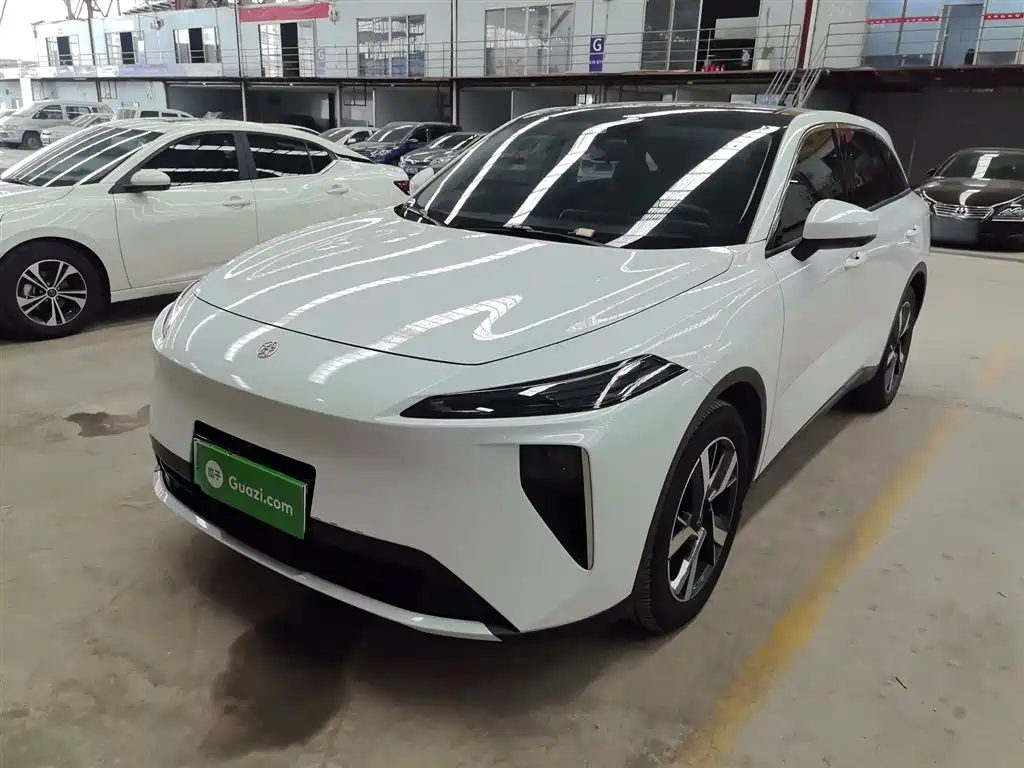 Venucia V DD-i 2025 Orca 150km Joy Travel Edition купить на сайте DeffCars