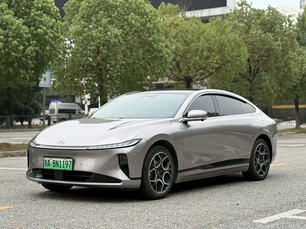 Changan Qiyuan A07 2025 Blue Whale pure electric version 625 luxury model купить на сайте DeffCars