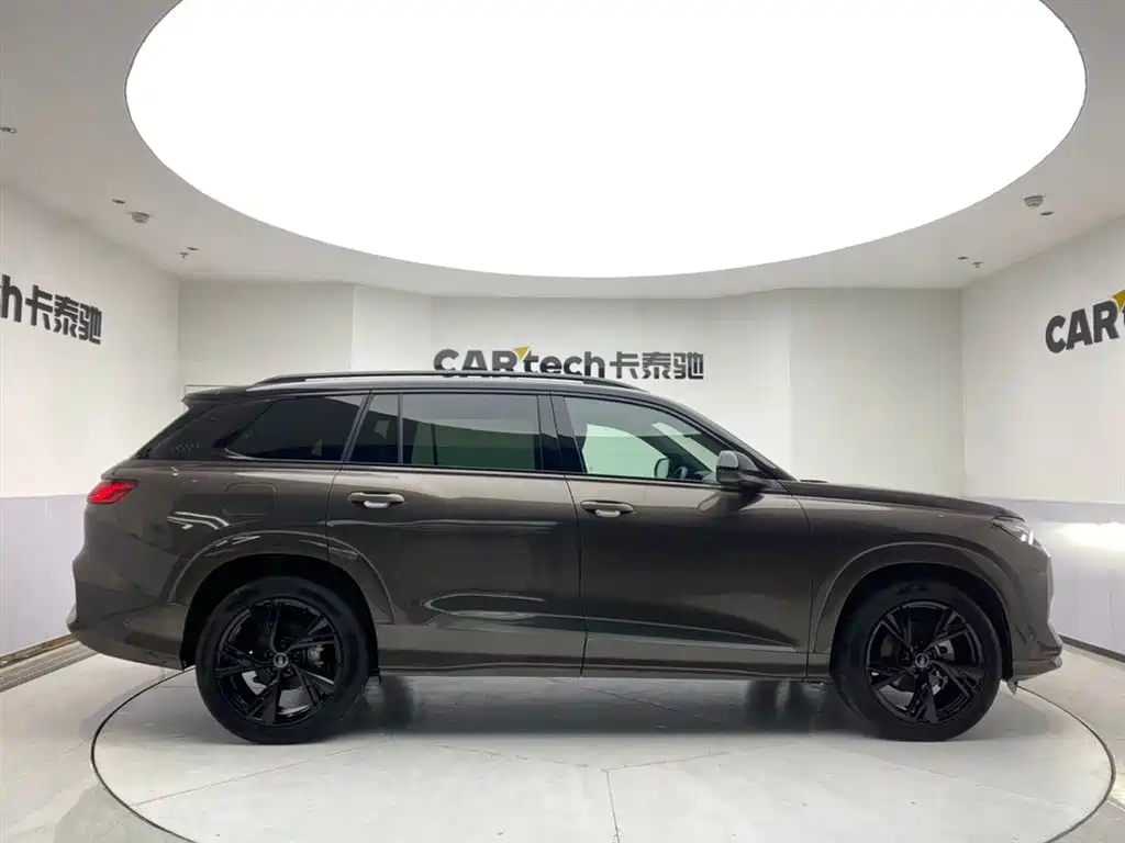 Audi Q6 2023 50 TFSI quattro Lingyun edition edition one купить на сайте DeffCars