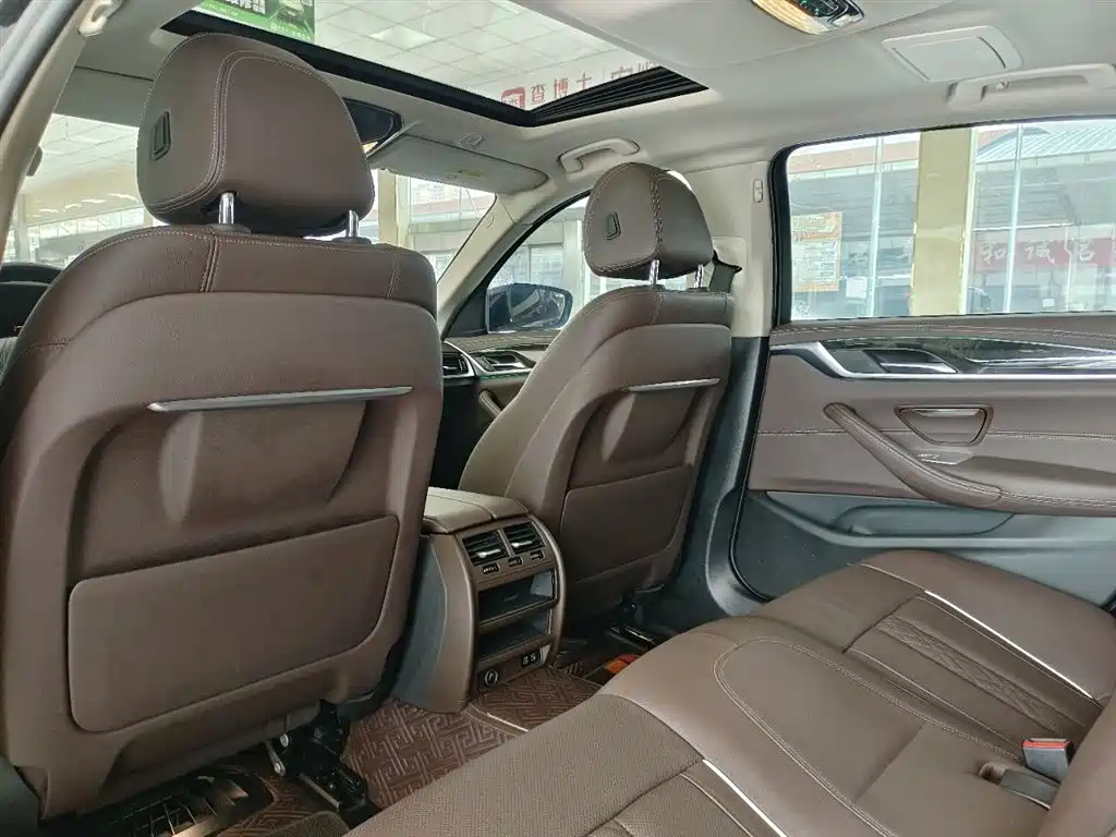 BMW 5 Series 2021 525Li Luxury Package купить на сайте DeffCars