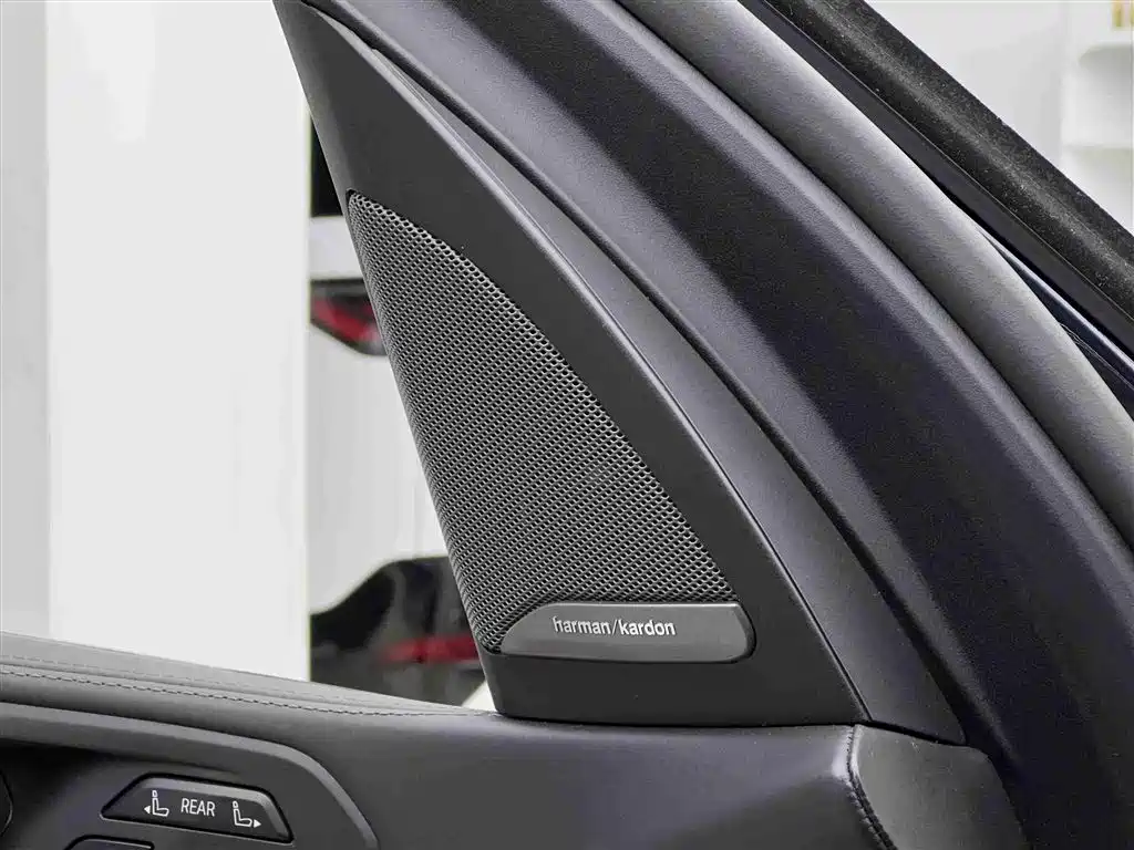BMW X7 2021 xDrive40i Exclusive M Sports Package купить на сайте DeffCars