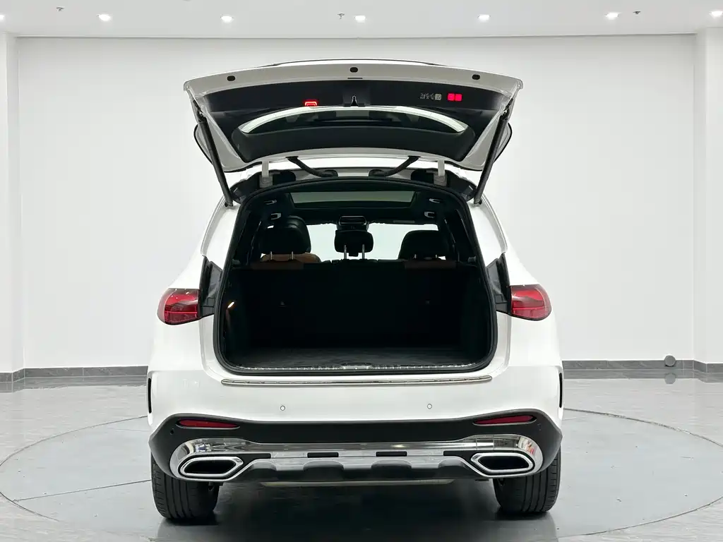 Mercedes-Benz GLC 2024 GLC 260 L 4MATIC luxury model 5 seats купить на сайте DeffCars