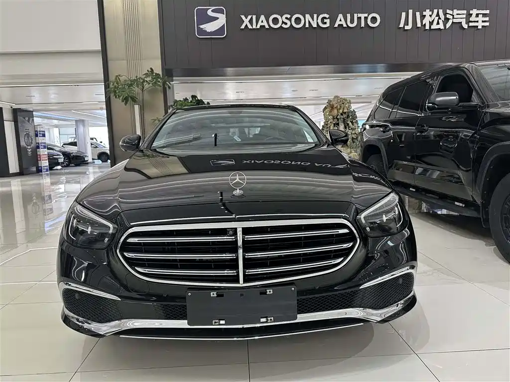 Mercedes-Benz E-Class 2023 E 300 L Luxury Model купить на сайте DeffCars