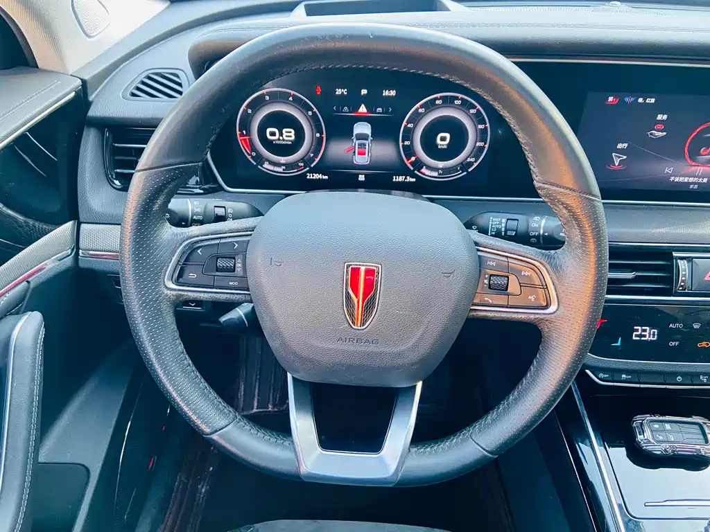 Hongqi HS5 2022 facelift 2.0T Zhilian Flagship Edition купить на сайте DeffCars