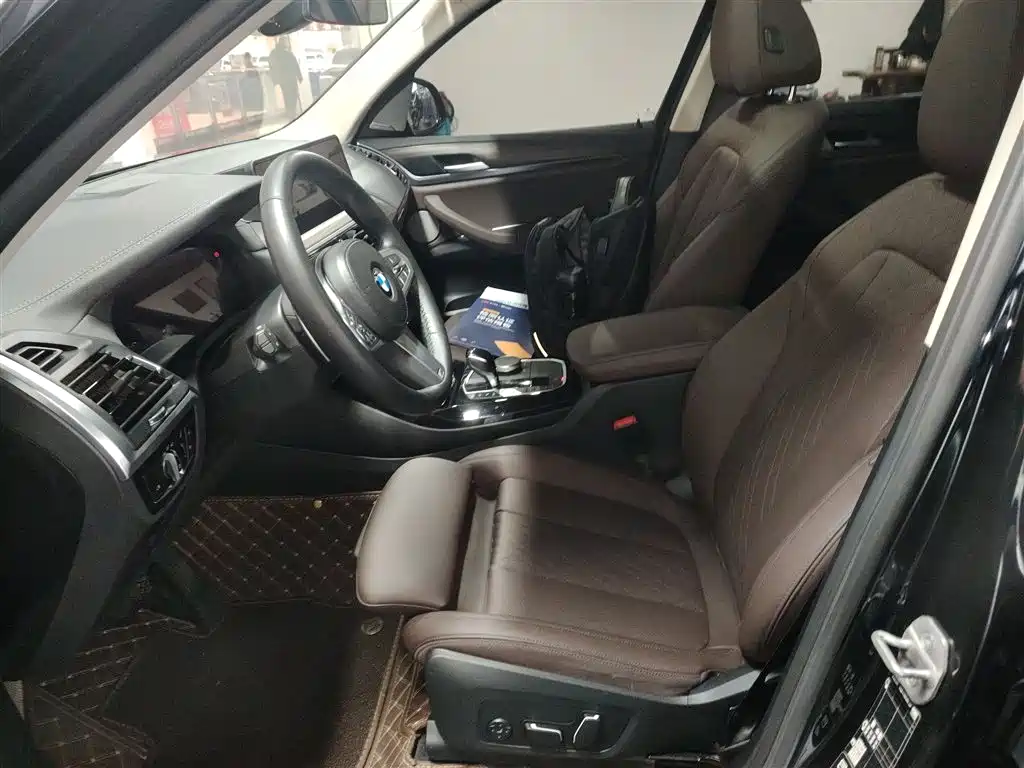 BMW X3 2023 Facelift xDrive30i Leading M Night Package купить на сайте DeffCars
