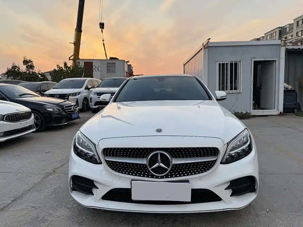 Mercedes-Benz C-Class 2020 C 200 L Fashionable Sports Edition купить на сайте DeffCars