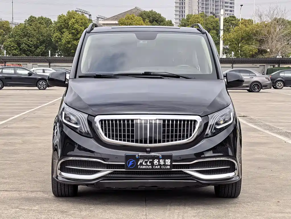 Vito 2018 2.0T Elite Edition 7 seats National V купить на сайте DeffCars