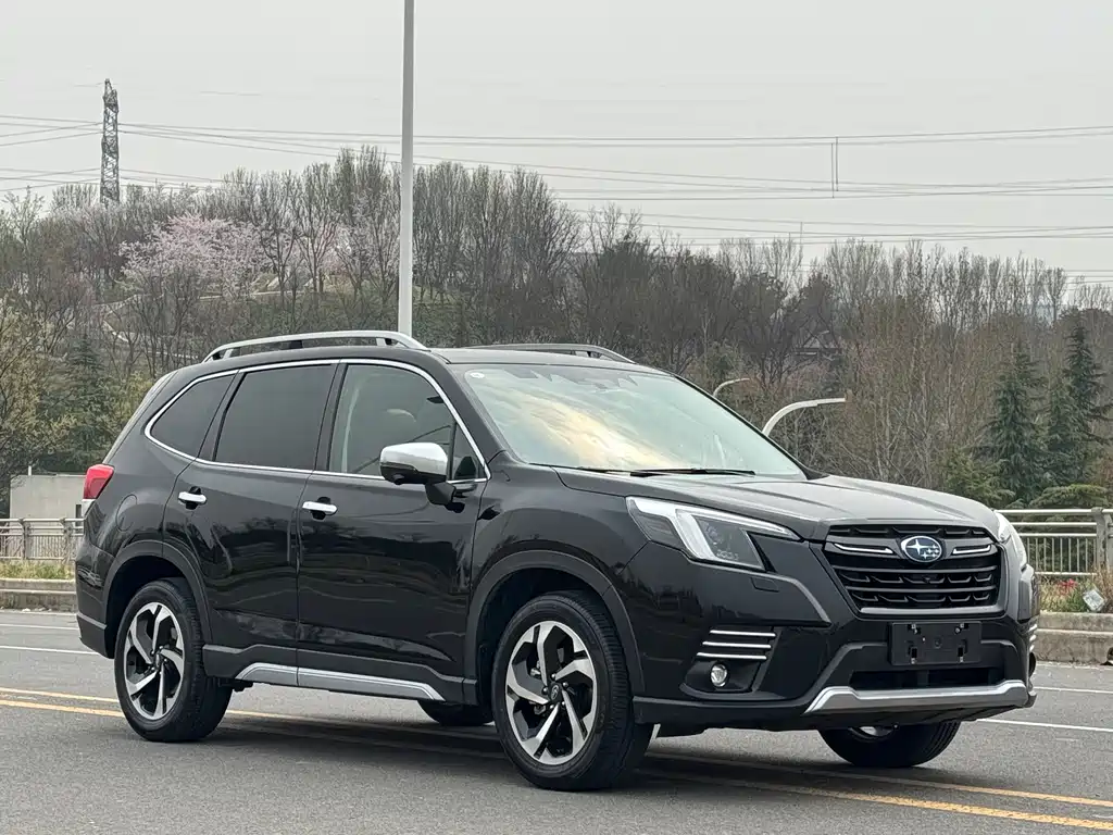 Forester 2024 2.5i AWD Ultimate EyeSight купить на сайте DeffCars