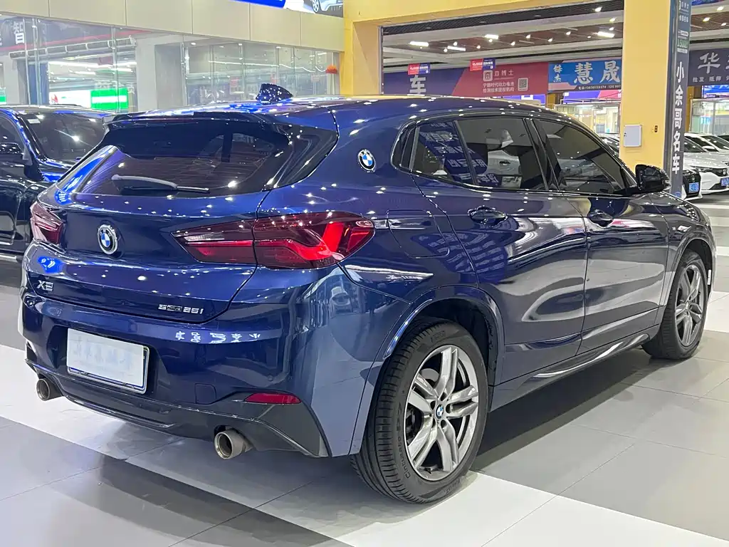 BMW X2 2021 sDrive25i leading M sports package купить на сайте DeffCars