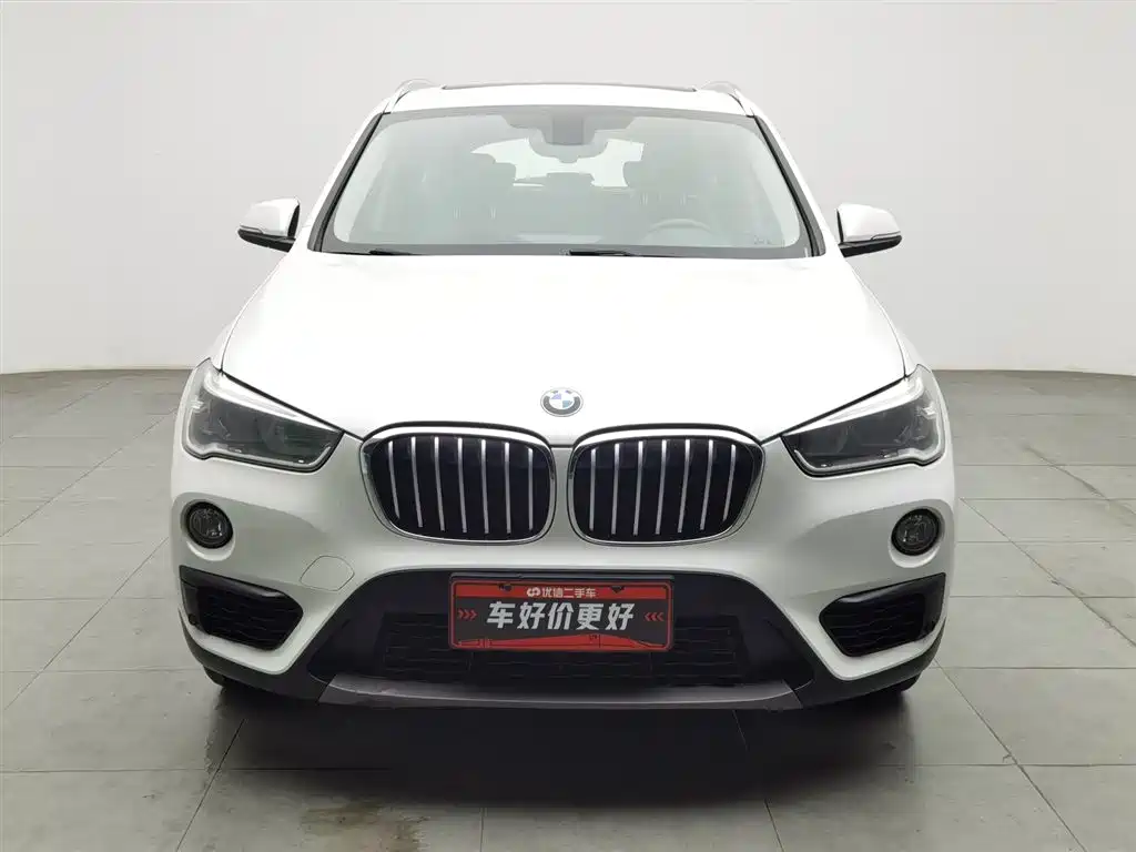 BMW X1 2016 sDrive18Li Exclusive Model купить на сайте DeffCars