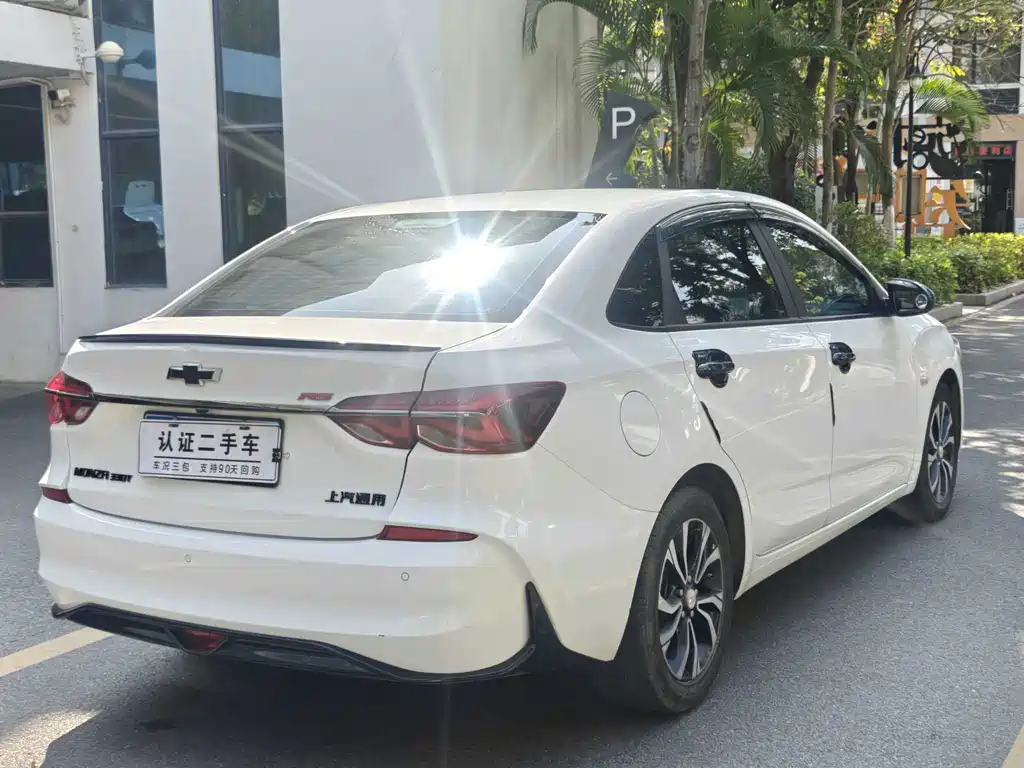 Cruze 2022 mild hybrid RS 330T automatic smooth version купить на сайте DeffCars