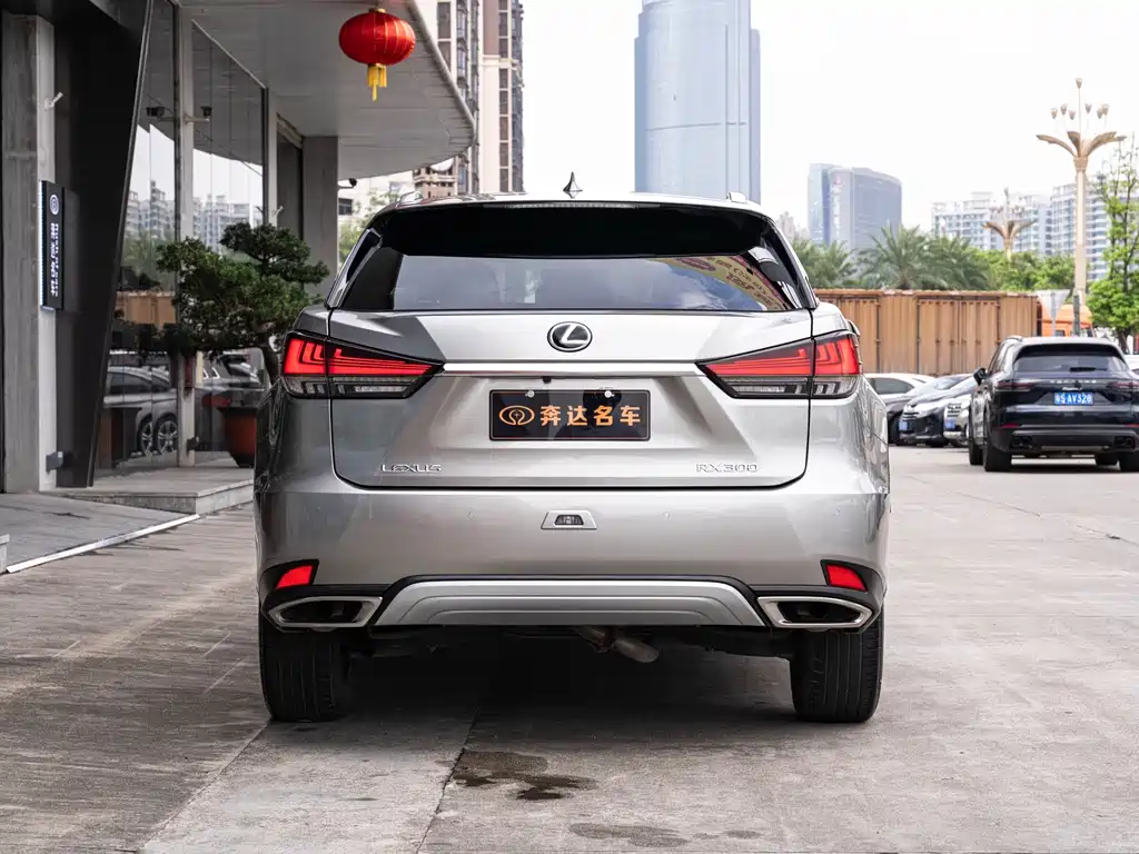 Lexus RX 2020 facelift 300 four-wheel drive elegant version купить на сайте DeffCars