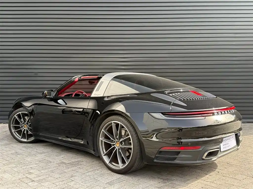 Porsche 911 2023 Targa 4 3.0T купить на сайте DeffCars