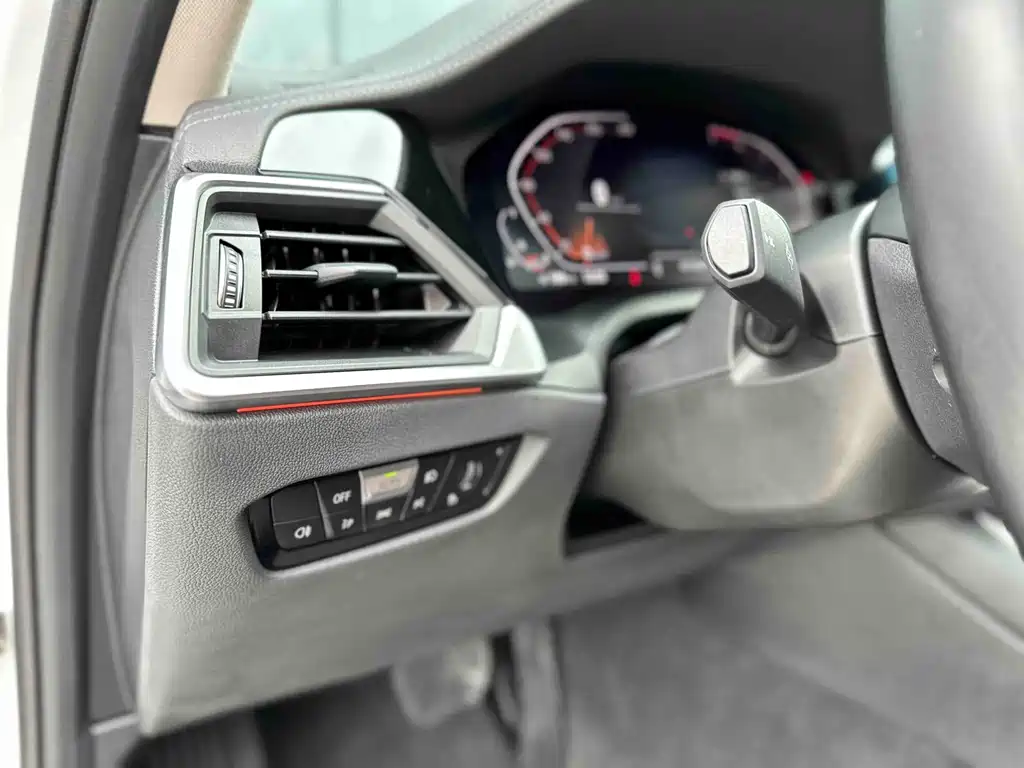 BMW 3 Series 2021 325i M Sports Package купить на сайте DeffCars