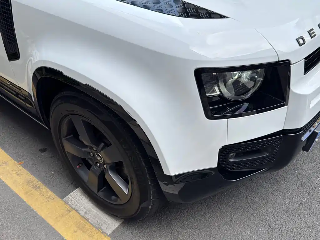 Land Rover Defender 2021 110 P400 X-DYNAMIC HSE купить на сайте DeffCars