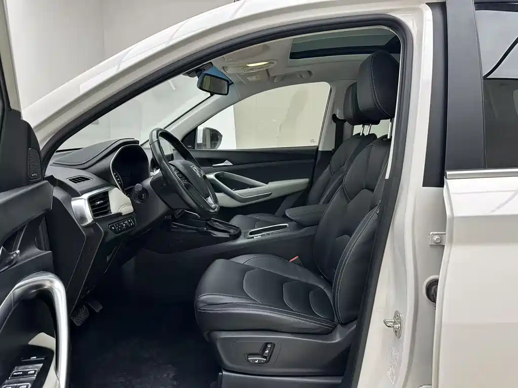 Baojun 530 2018 1.5T DCT flagship model National V купить на сайте DeffCars