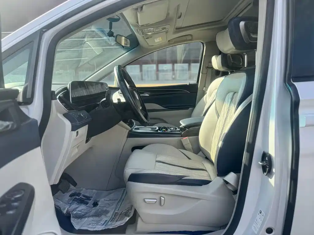 Buick GL8 2021 ES Lu Zun 653T Comfort Type купить на сайте DeffCars