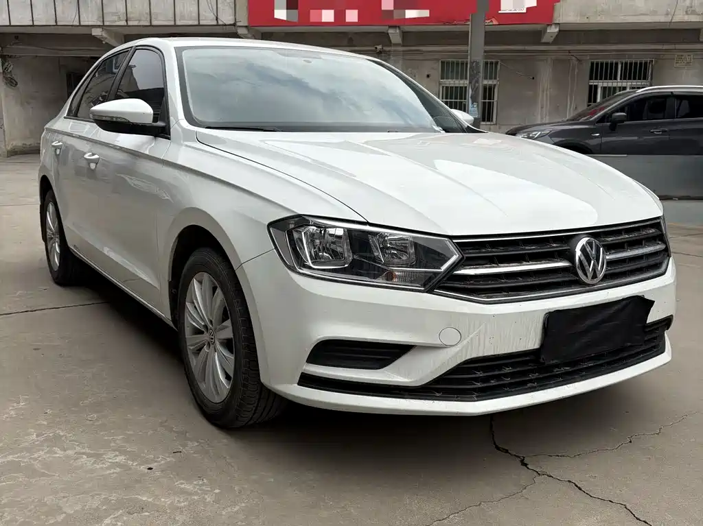 Bora 2019 Bora Legend 1.5L Automatic Fashion Type National VI купить на сайте DeffCars