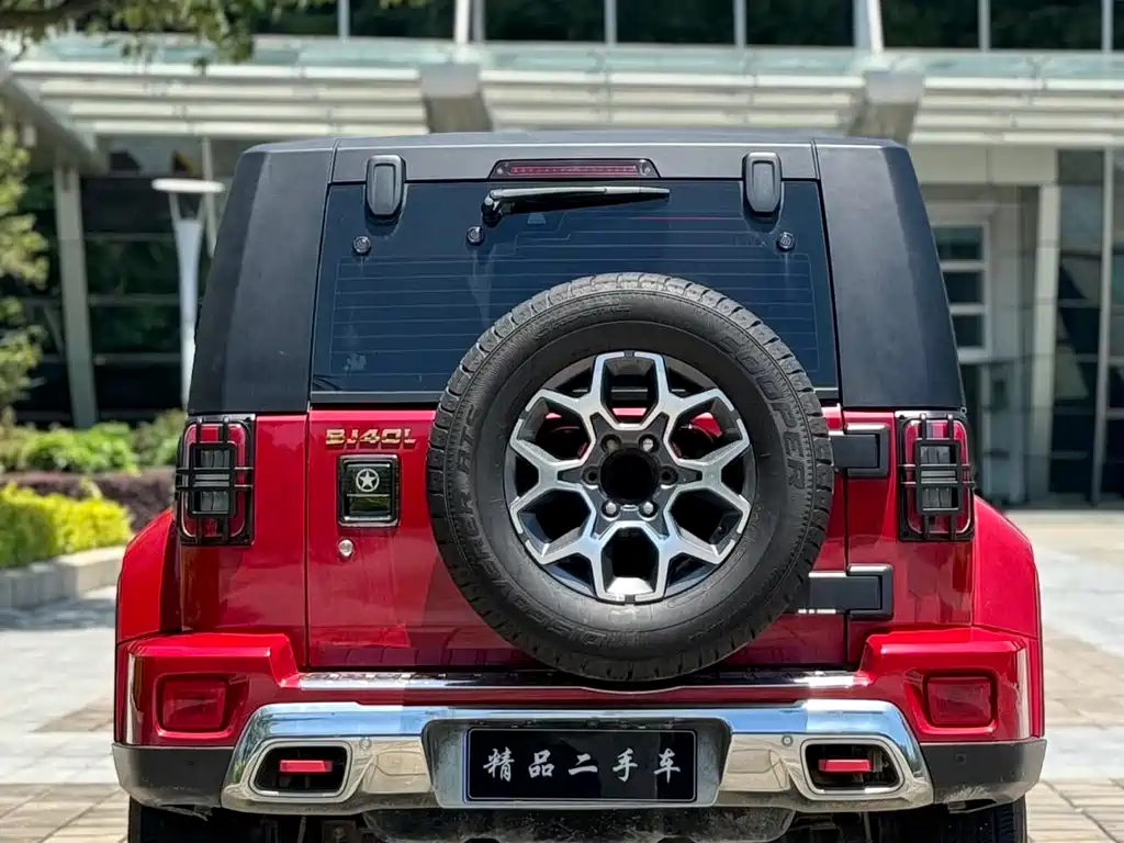 Beijing Off-Road BJ40 2018 PLUS 2.3T automatic four-wheel drive flagship version National V купить на сайте DeffCars