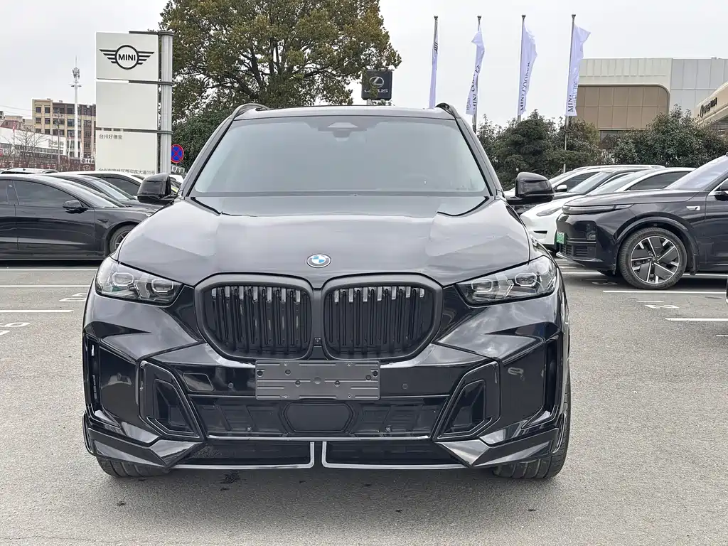 BMW X5 2025 xDrive 30Li Exclusive M Sports Night Package купить на сайте DeffCars