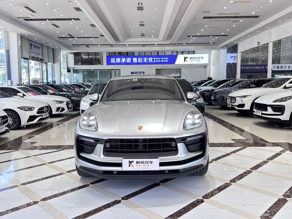Macan 2022 Macan 2.0T купить на сайте DeffCars