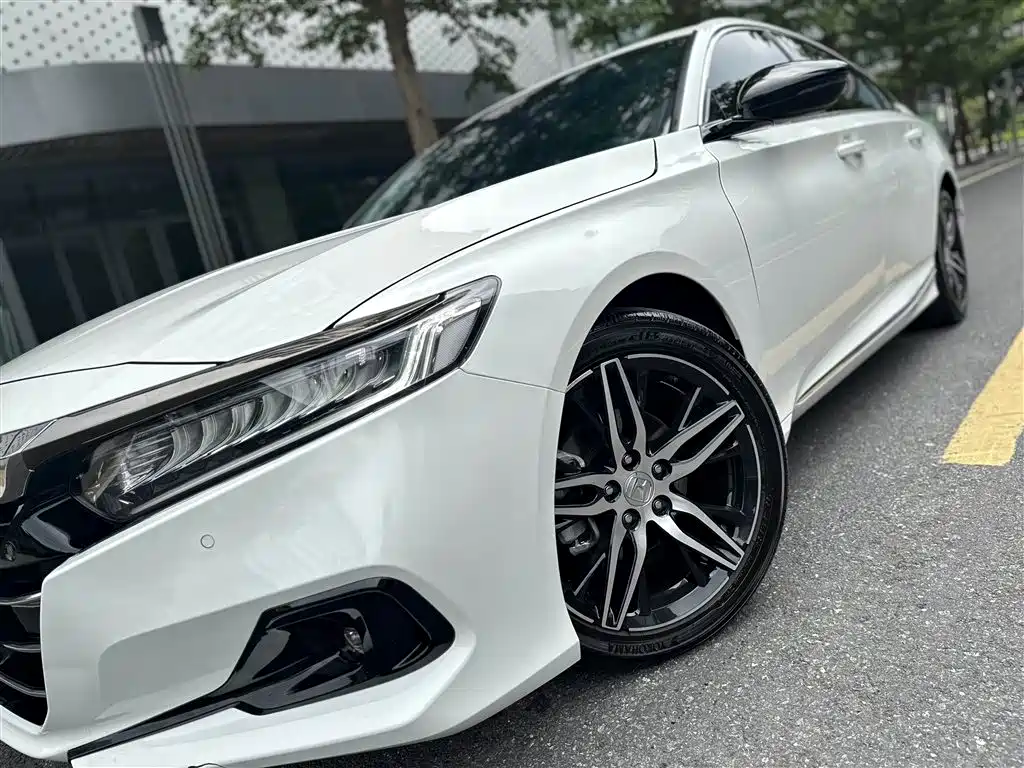 Accord 2022 260TURBO Magic Night Premium Edition купить на сайте DeffCars