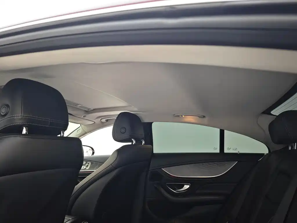 Mercedes-Benz CLS 2018 CLS 300 Dynamic купить на сайте DeffCars