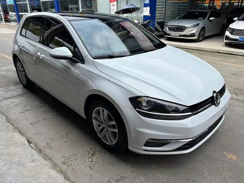 Golf 2019 280TSI DSG comfort model National VI купить на сайте DeffCars