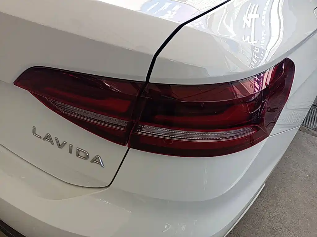 Lavida 2023 facelift 1.5L automatic starry sky 5 million version купить на сайте DeffCars