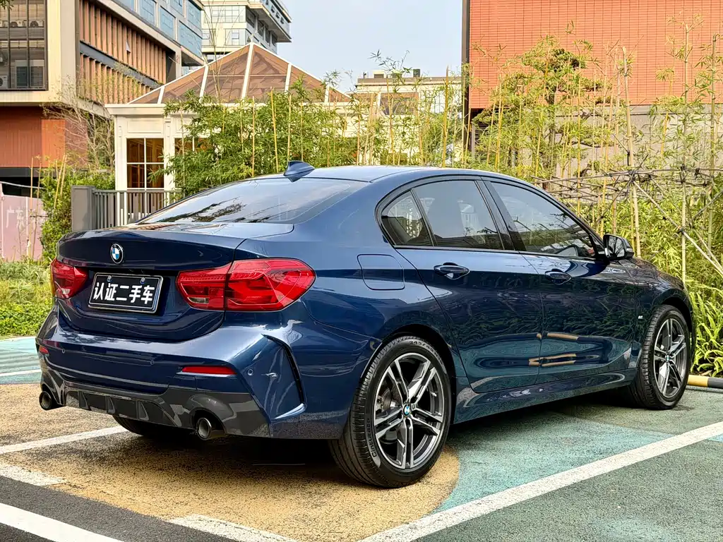 BMW 1 Series 2021 125i M Sports Night Edition купить на сайте DeffCars