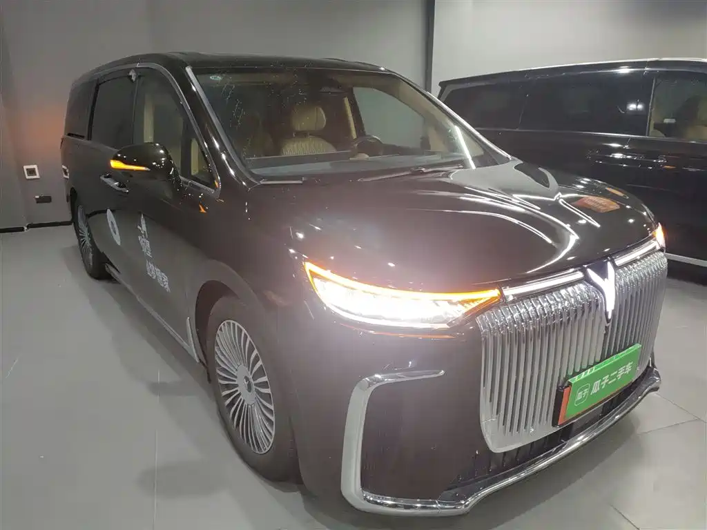 Lantu Dreamer 2025 PHEV four-wheel drive flagship Kunpeng version купить на сайте DeffCars